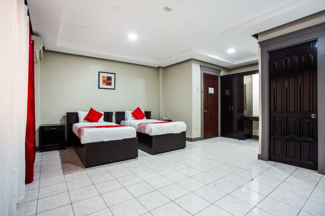 Oyo 192 Tcc Condo-Hostel Davao City Eksteriør billede