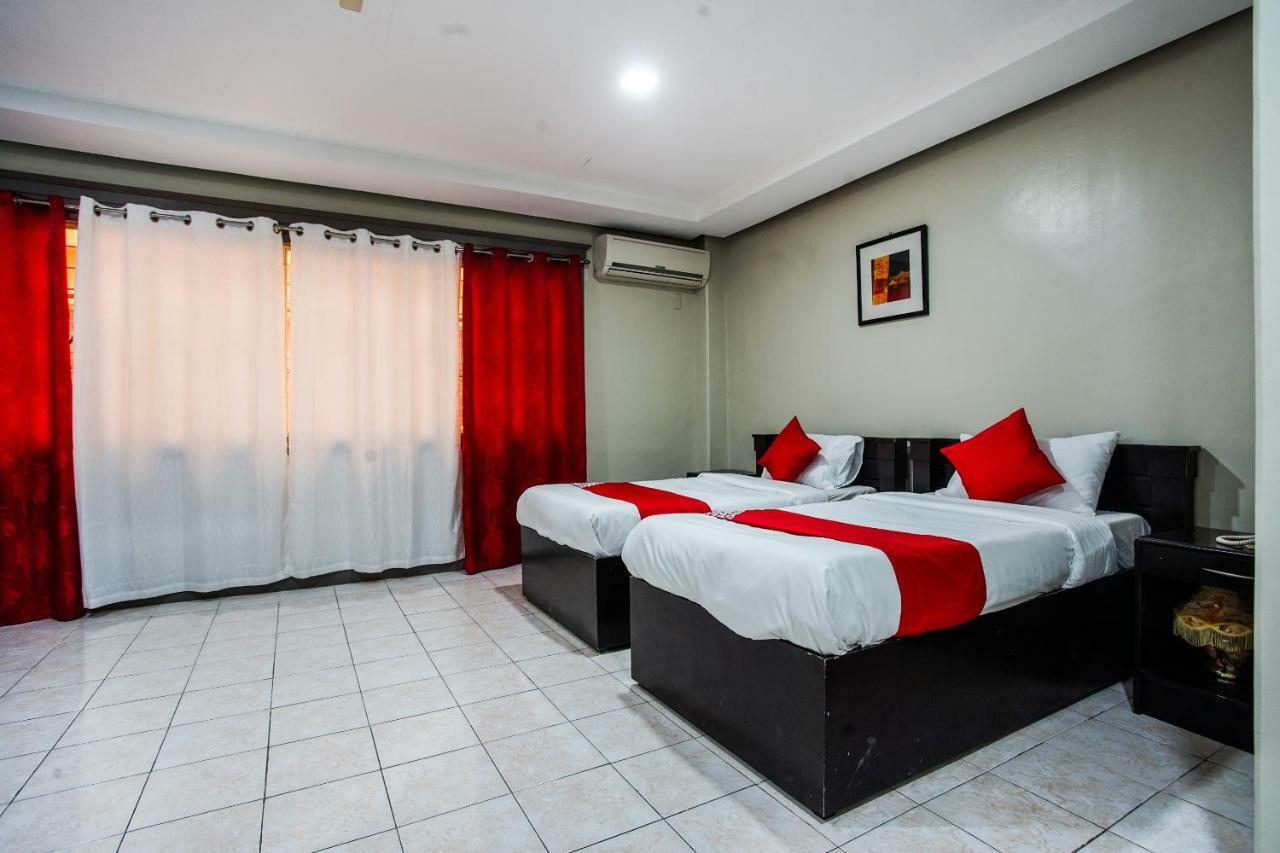 Oyo 192 Tcc Condo-Hostel Davao City Eksteriør billede
